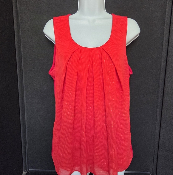 New York & Company Rich Red Top Gold Flecks Large - Picture 9 of 9